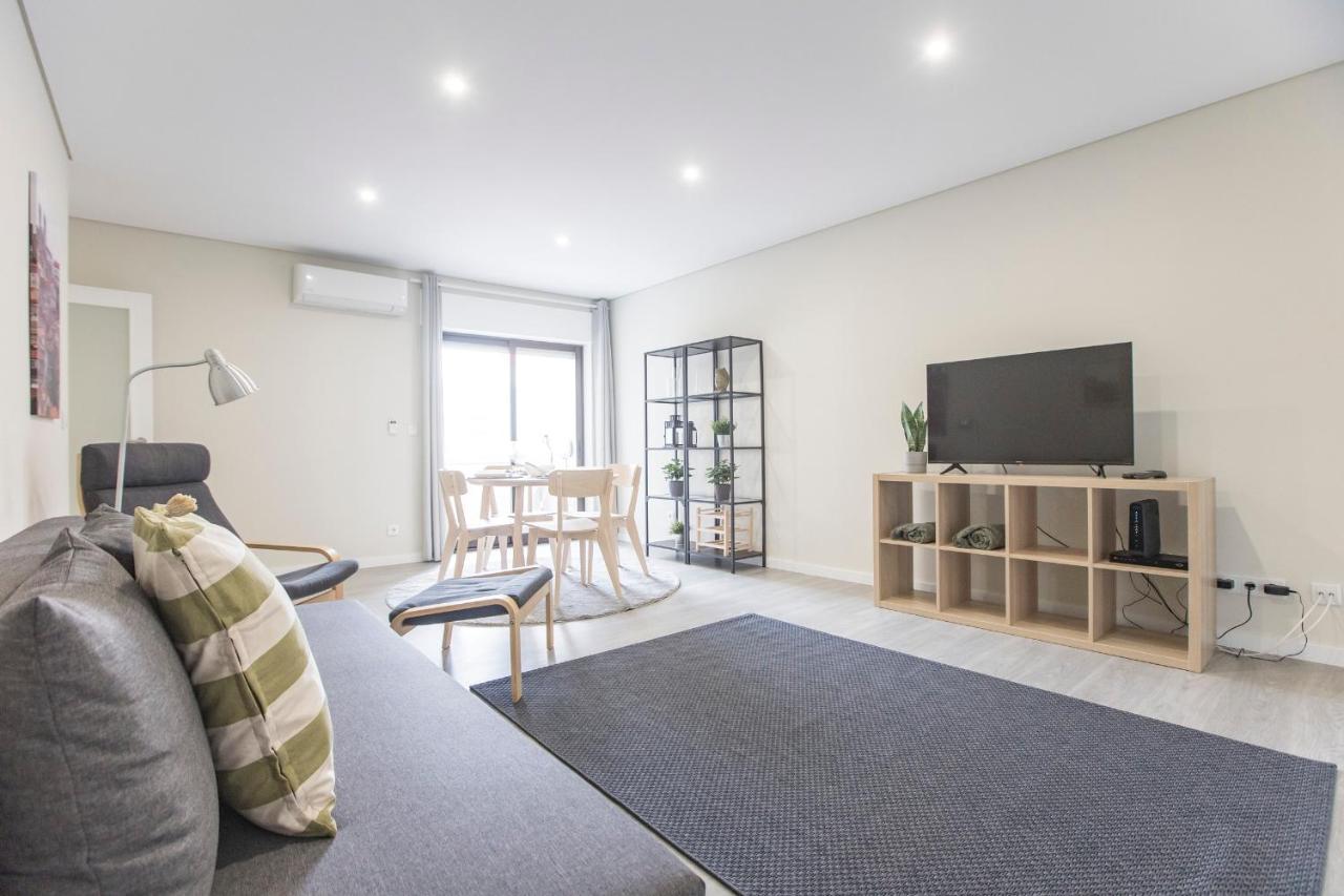 2Br Flat W/ Ac & Great Views By Lovelystay Vila Nova de Gaia Exteriér fotografie
